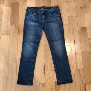 American Eagle skinny jeans size 8